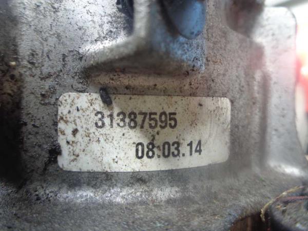 POMPE D.A VOLVO V60 2015 - Vue 4